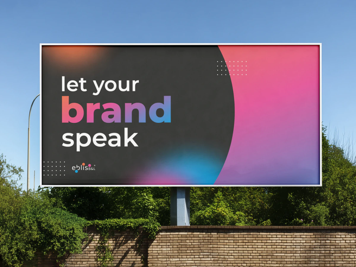 Billboard standardowy - klasyczny nośnik reklamowy ścienny lub przy drogach